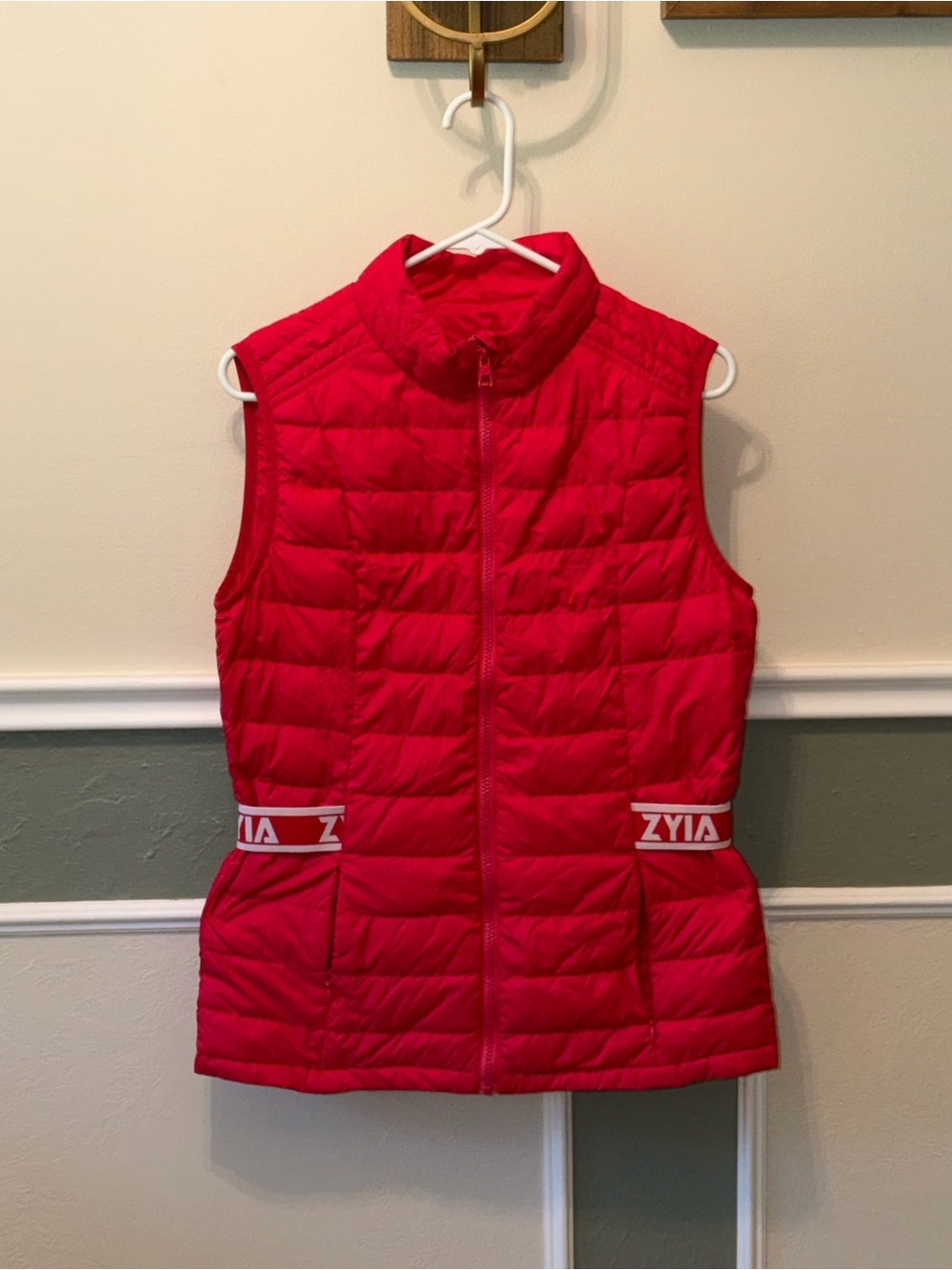 Active USA Bright Red Quilted Insulated Vest
